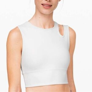 Lululemon Mastered Motion Cropped Tank - 6 White